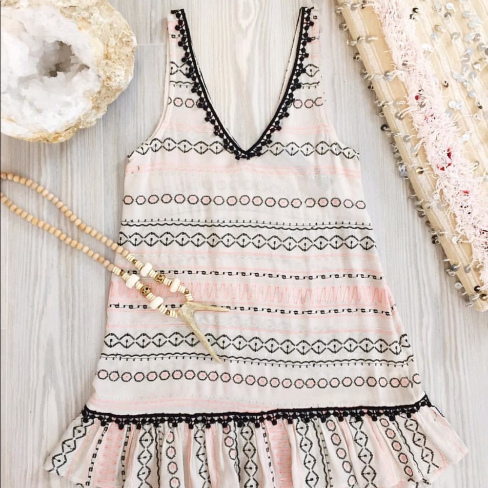 Gypsy05 Cameo Embroidered Mini Dress Tunic